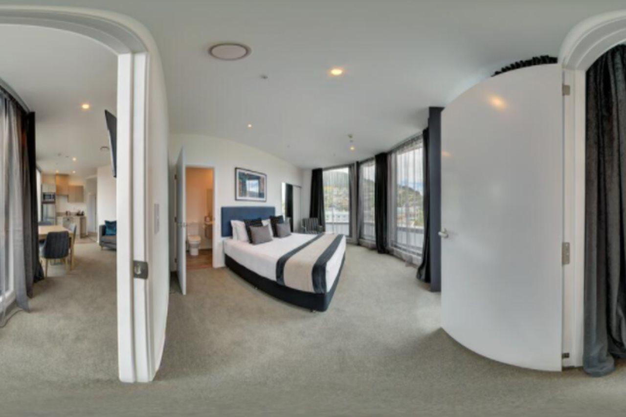 Ramada By Wyndham Queenstown Central Buitenkant foto