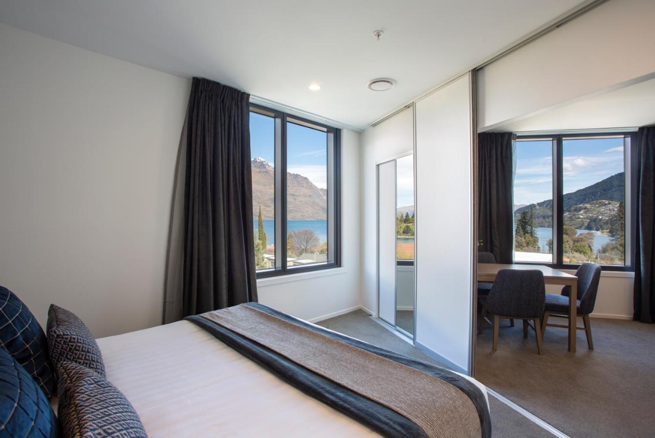 Ramada By Wyndham Queenstown Central Buitenkant foto