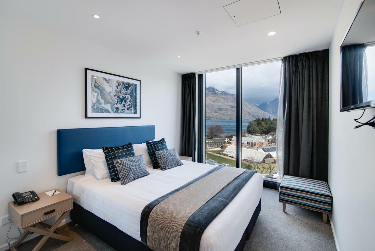 Ramada By Wyndham Queenstown Central Buitenkant foto